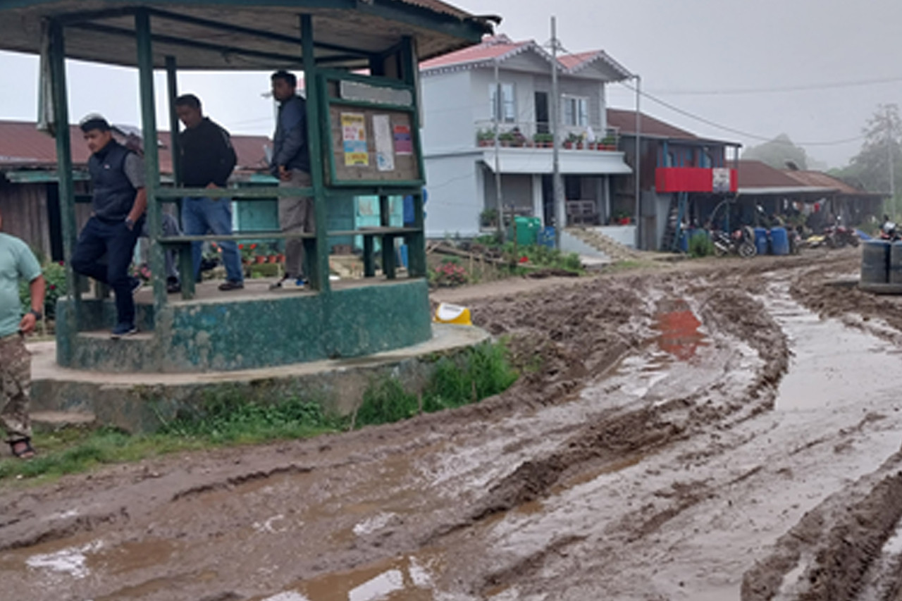 फाल्गुनन्द मार्ग: तीन दशक बित्दा पनि अधुरै, नागरिकलाई सास्ती