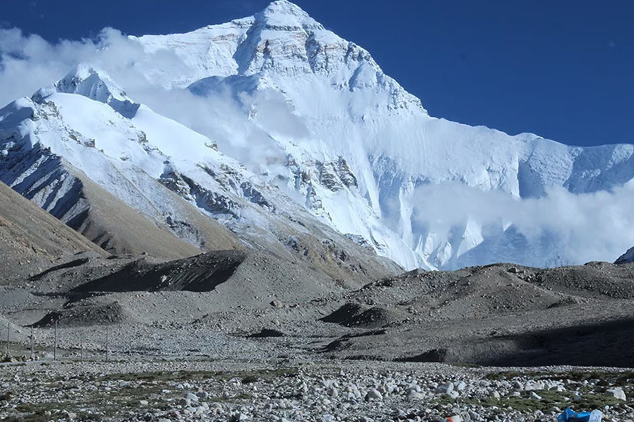 खुम्बु क्षेत्रमा आठ महिनामा १३ विदेशी पर्यटकको मृत्यु