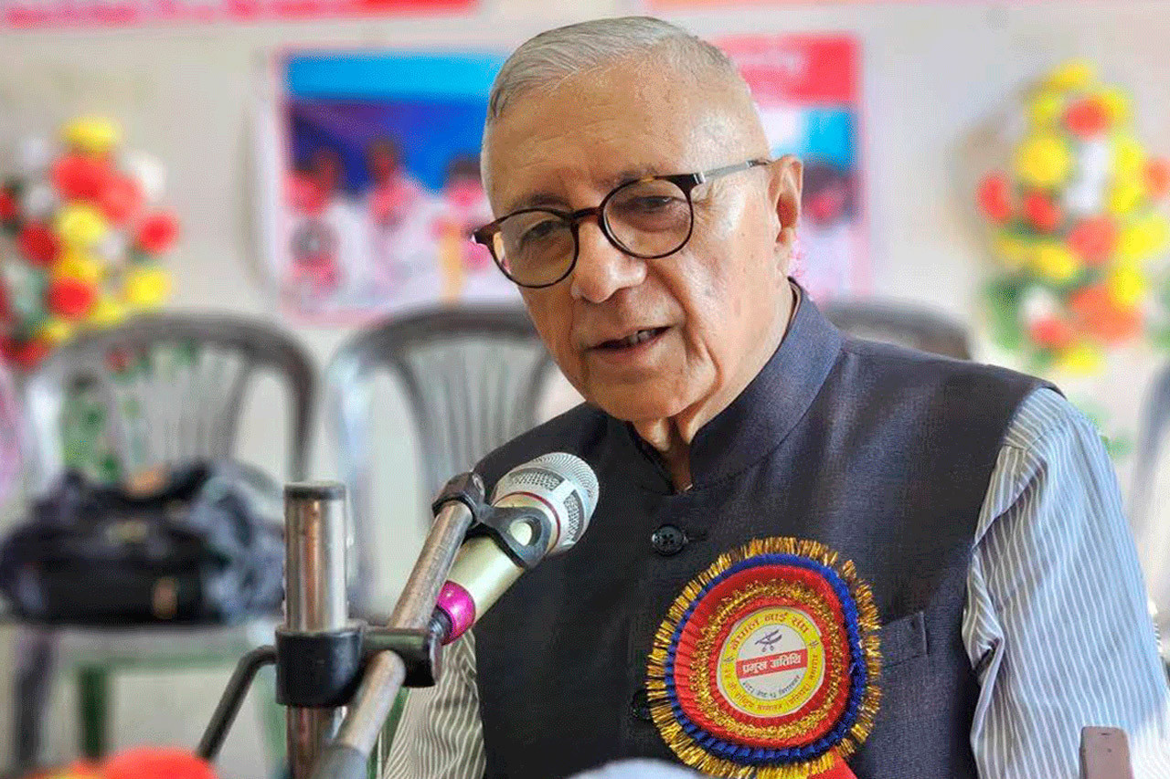 नाई पेसाकर्मीको अधिकार संरक्षण गर्न प्रतिबद्ध छु : डा. शेखर कोइराला