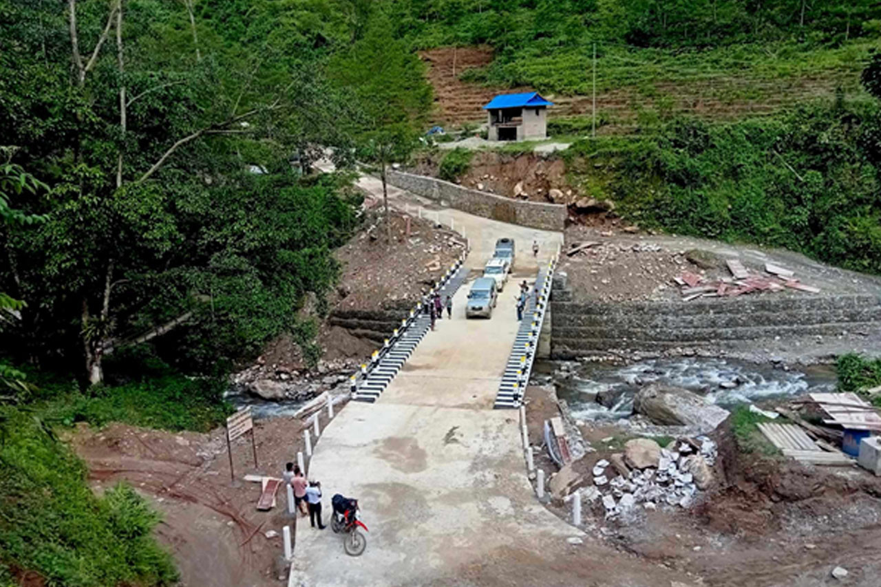 भोजपुरको चिरखुवा खोलामा पाँच करोड ६२ लाखको पक्की पुल निर्माण