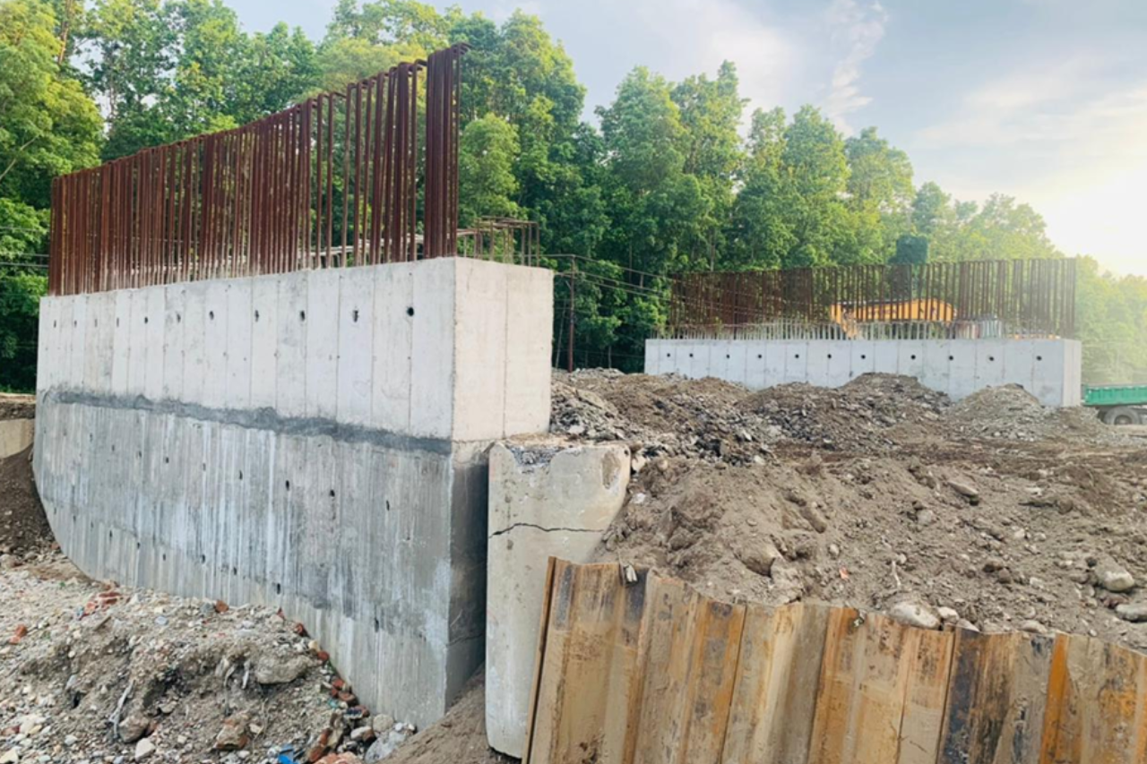 झापाको बिर्तामोड–चाराली खण्डमा निर्माणाधीन एलिफेन्ट क्रसिङको कार्य ४५ प्रतिशत सम्पन्न