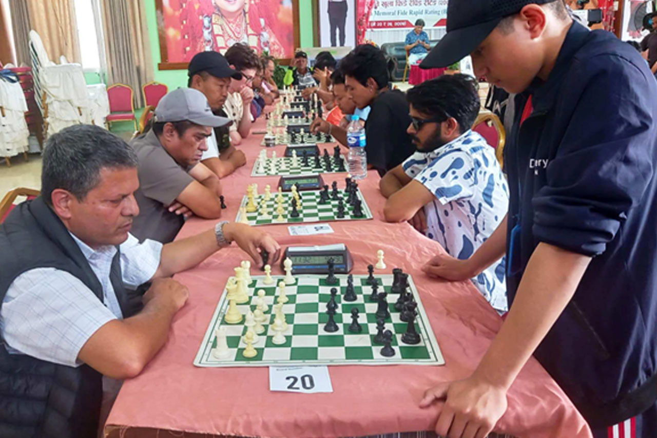 भक्तपुरमा बुद्धिचाल प्रतियोगिता सुरु, ८ वर्षका बालकदेखि ६८ वर्षका वृद्धसम्म सहभागी