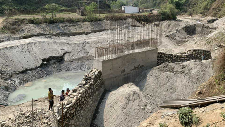 तनहुँको ऋषिङमा दिउली खोलामा पक्की पुल निर्माण सुरु