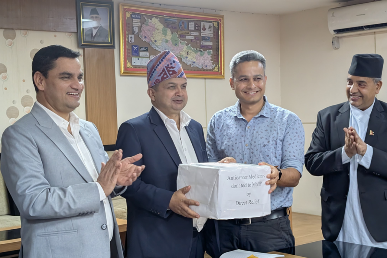 क्यान्सरका अत्यावश्यक औषधि निःशुल्क उपलब्ध गराइने: स्वास्थ्यमन्त्री पौडेल