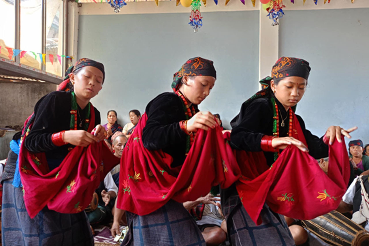 लमजुङमा लोपोन्मुख घाटु नाचको रौनक