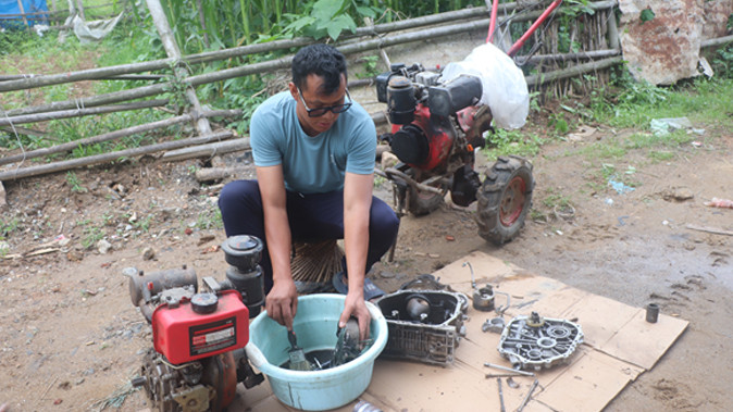 भोजपुरका युवामा सीप सिकेर स्वरोजगार बन्ने लहर, हरि मगर बने उदाहरणीय उद्यमी