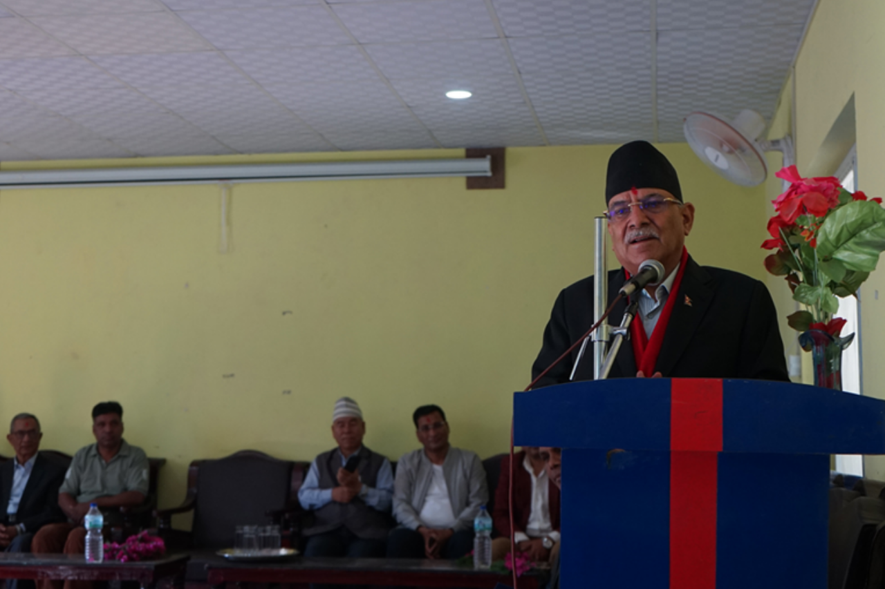 मुलुक पुरानो व्यवस्थामा फर्किंदैन : प्रचण्ड