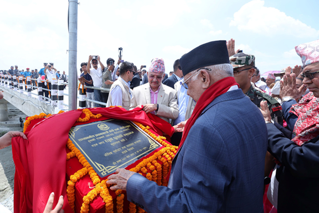 प्रधानमन्त्रीले रतुवा पुलको उद्घाटन गरे