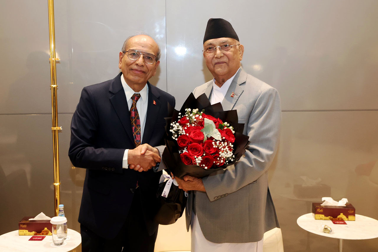 प्रधानमन्त्री ओली दोहा आइपुगे