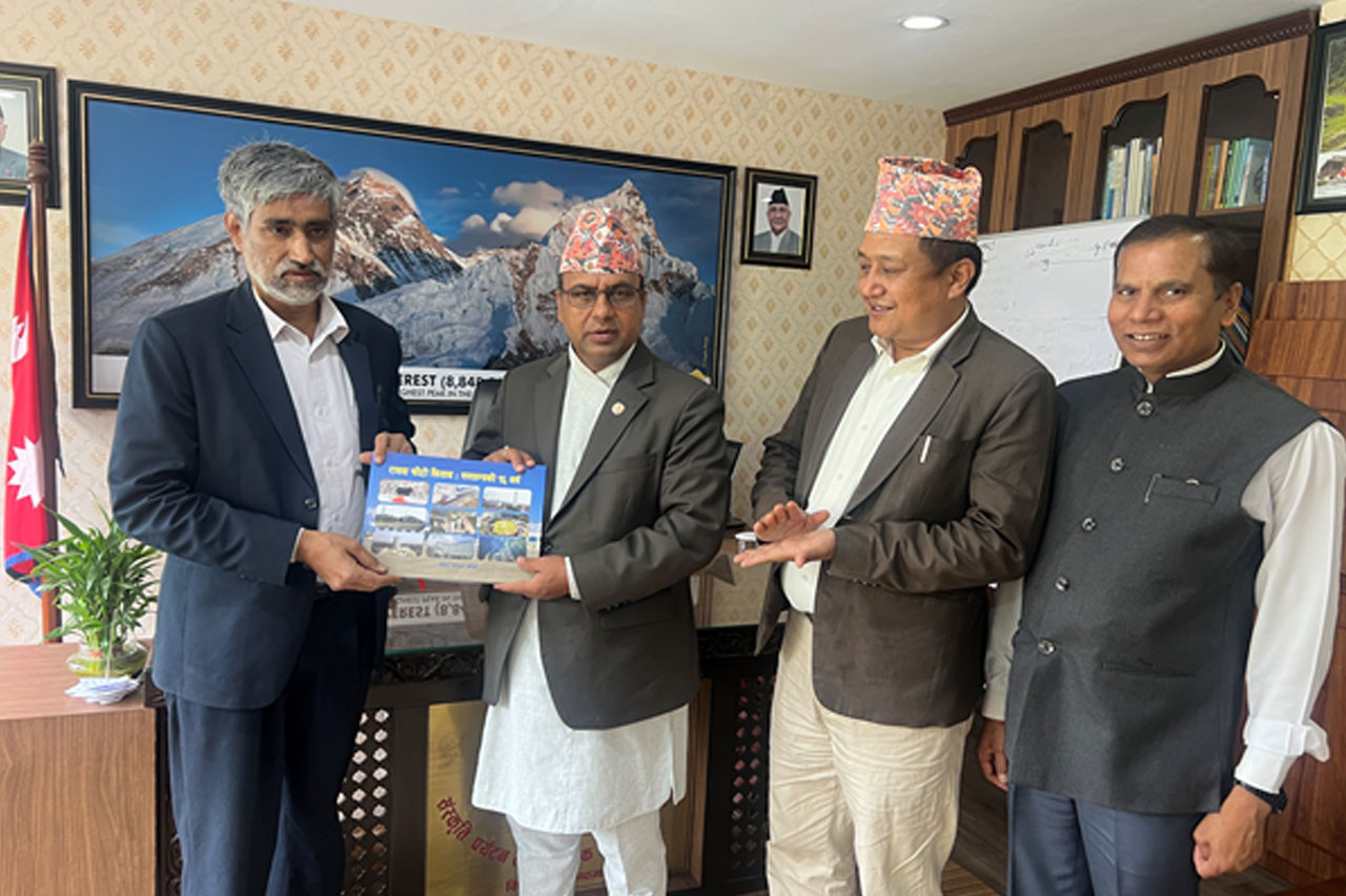 राससको फोटो पुस्तकले नेपालको पर्यटन प्रवर्द्धन गर्छ : पर्यटनमन्त्री पाण्डे