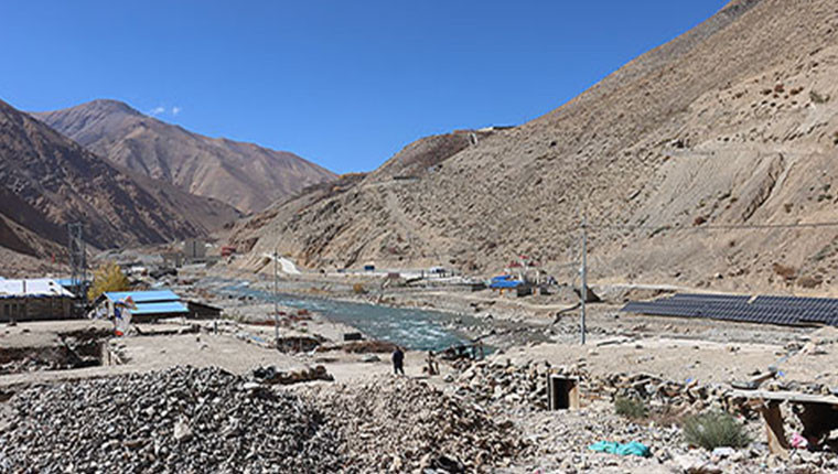यारी नाका भन्सार कार्यालयले सङ्कलन गर्‍यो सात लाख ५५ हजार राजस्व
